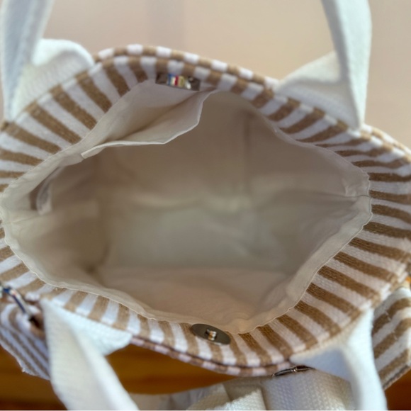 ✨Host pick! T.J.Maxx Striped Beaded Tote with Vegetable Design - Picture 8 of 10